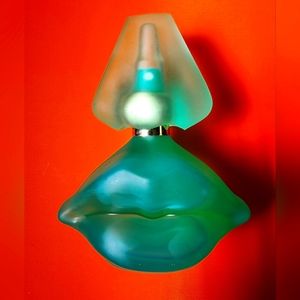 Salvador Dalí  Bottle 3.4